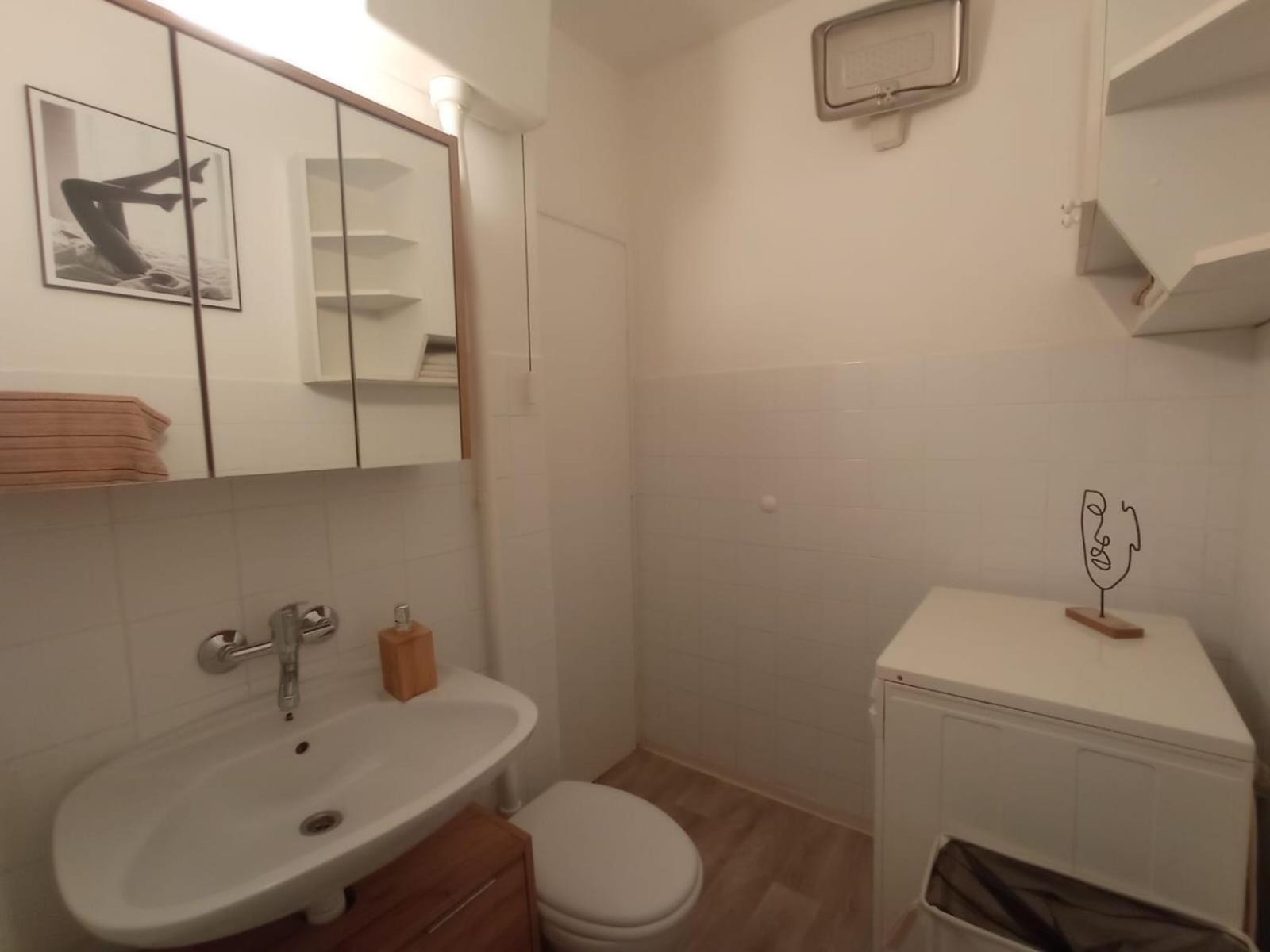 Tesla Apartment สปลิท ภายนอก รูปภาพ